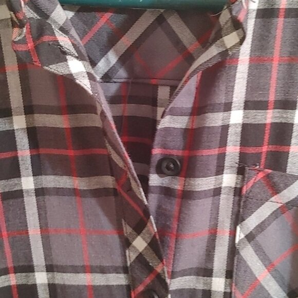 BC Woman dress shirt long tunic Small black gray red plaid pattern long … - Picture 4 of 9